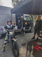 Perillä kisapaikalla perjantaina