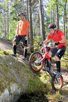 Sirénin veljekset Mikko ja Olli Hämeen Biketrialissa Sulkavuoressa
Kuva,Marko Siiskonen